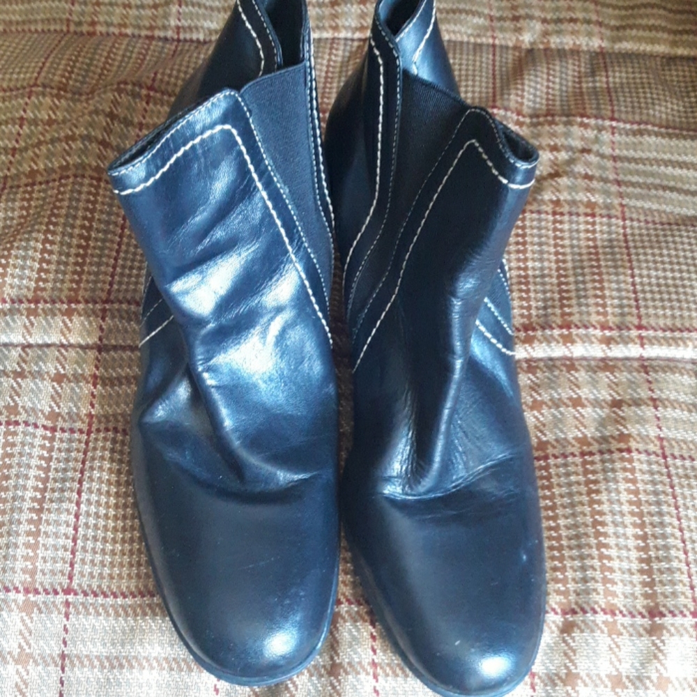 🌺CONNIE BLACK ANKLE BOOTS
